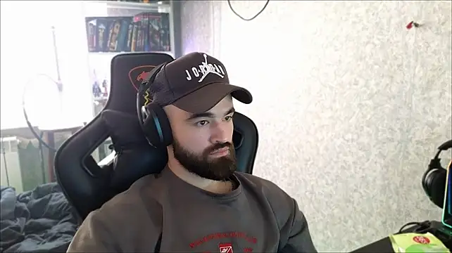 XXX chat uživo modela _Serious_Man