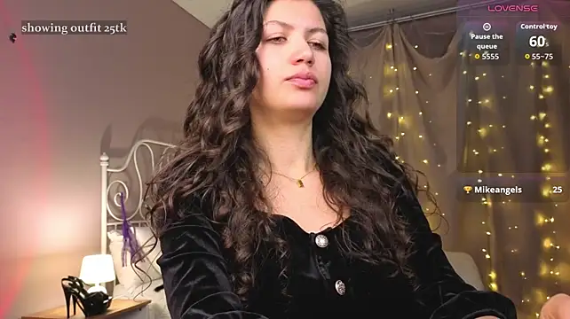 XXX chat uživo modela NoelPerfect