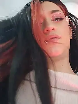 צ'אט XXX בשידור חי של Victoria_Hiills