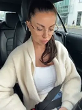 XXX chat uživo modela Anna_Nobel