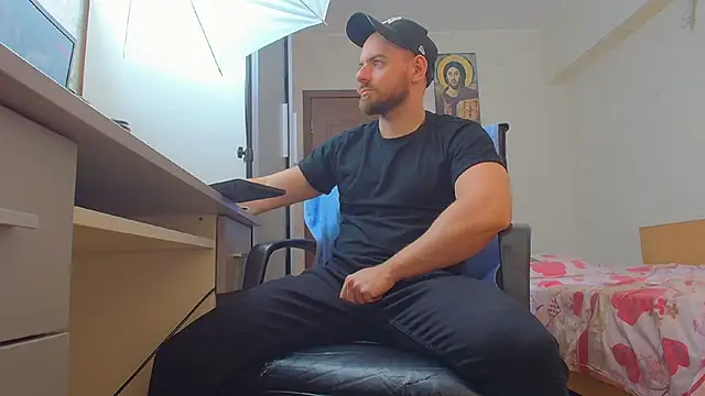 Ryanstone_ Chat XXX in diretta