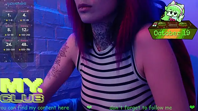 Witch_Emma Adlı Modelin Canlı XXX Sohbeti