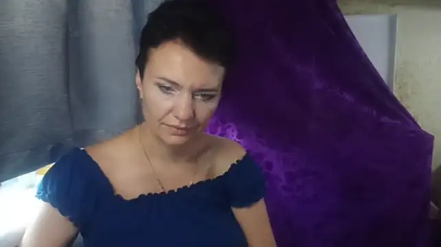 HotMamaQueen234 Live XXX-Chat