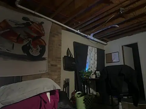 XXX chat uživo modela dapowercouple
