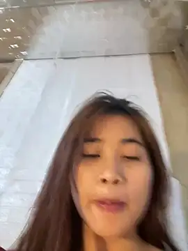 XXX chat uživo modela girlopen1