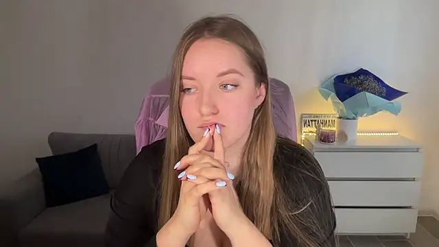 EvaMaddison live XXX chat