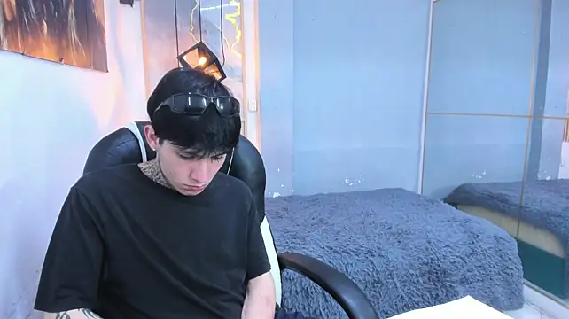 Cry_thereal 现场XXX聊天