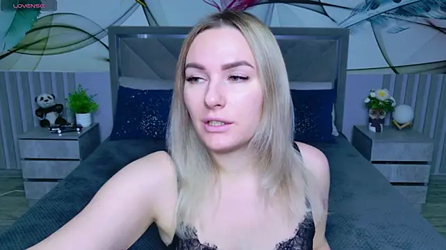 EvaAlisaXO Webcam Show