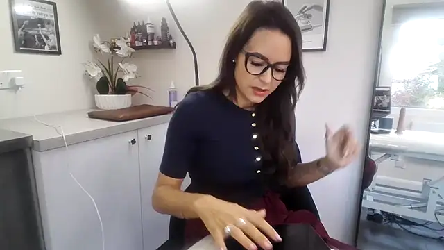 Chat XXX en directo de Skarlet_x