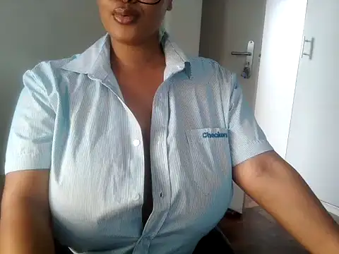 Lakwanda's Live XXX Chat