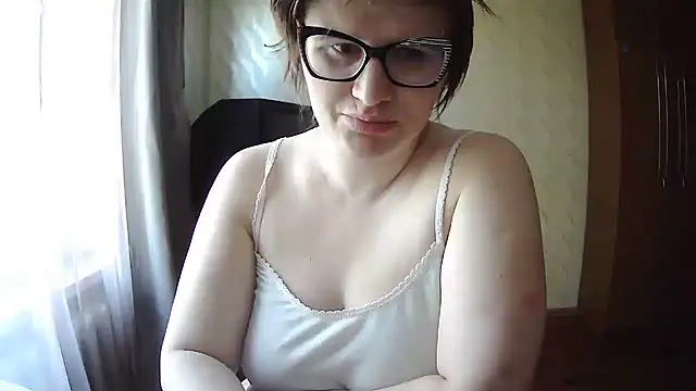 XXX chat uživo modela Jolinaha
