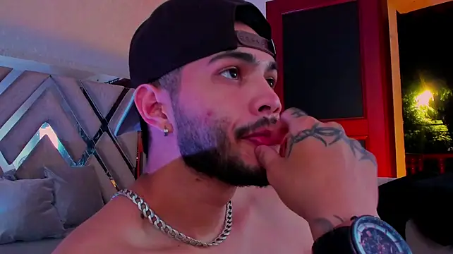 צ'אט XXX בשידור חי של Vincentblack
