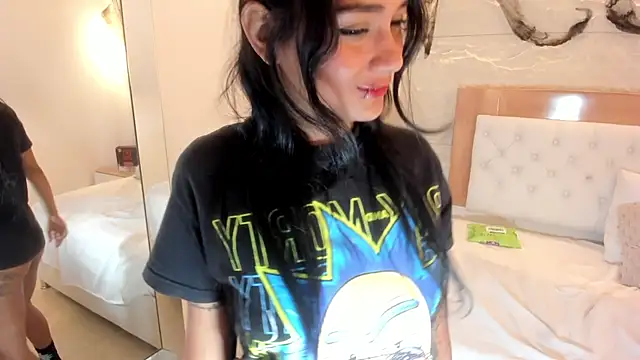 Chat XXX ao vivo de NINAMARTINS