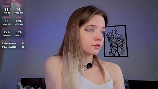 XXX chat uživo modela JeanToh