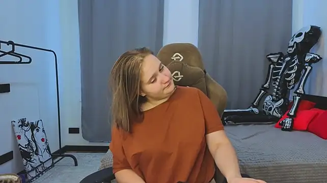 XXX chat uživo modela Laminel-Cassia