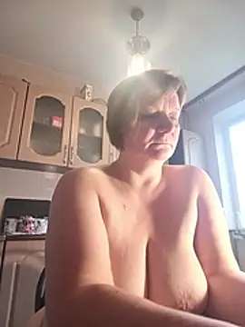 XXX chat uživo modela KlotoJouneds