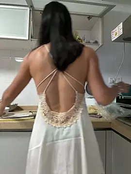 ruanruan05 Show in webcam