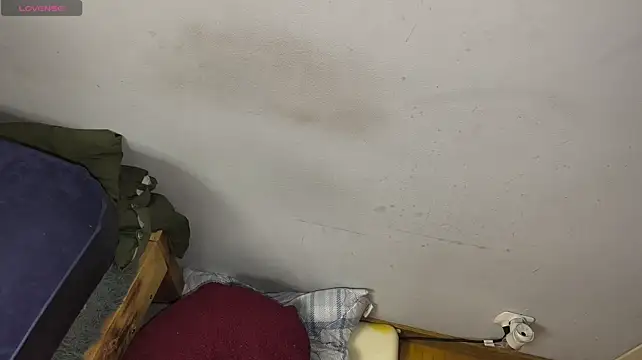XXX chat uživo modela SubWifeNadia