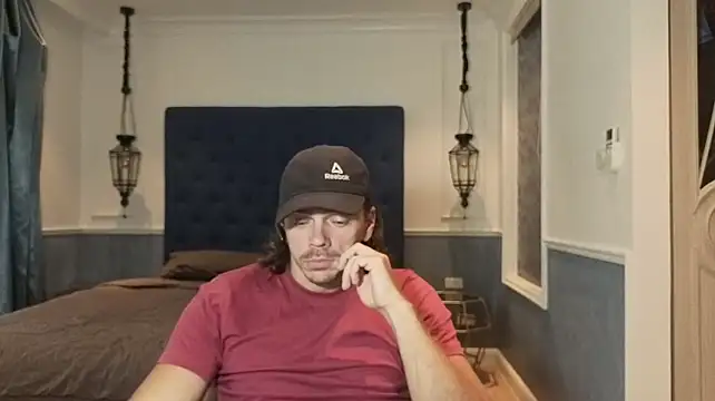 Marrymeplz webcam show
