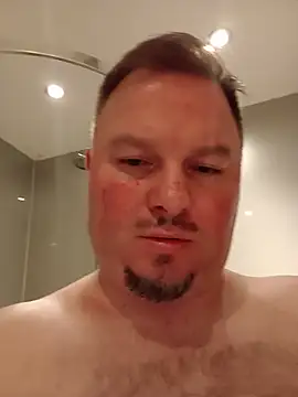 Chat XXX ao vivo de JdaddyGirthy