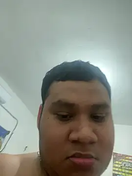 Danimiles 现场XXX聊天