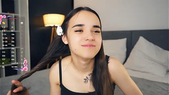 CourtneyBasbas Chat XXX live