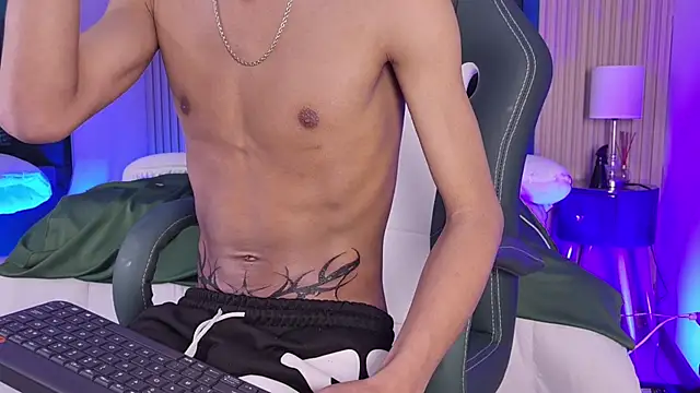 XXX chat uživo modela Only_Dko_