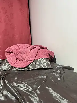 XXX chat uživo modela THE_SINNER777