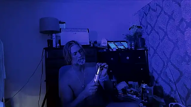LINYguy élő XXX-chatje