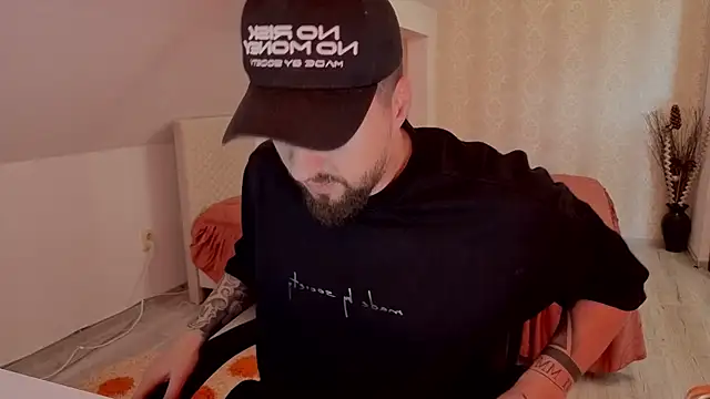 Chat XXX Live LoganStroud