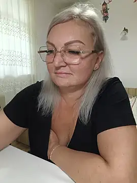 XXX chat uživo modela SWEETTbitch