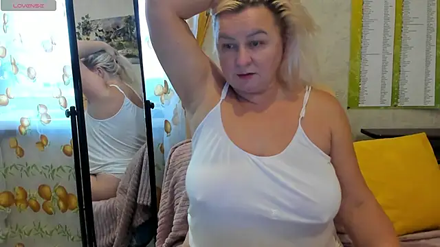 XXX chat uživo modela mira_robinson