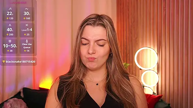 XXX chat uživo modela LucreciaStorm