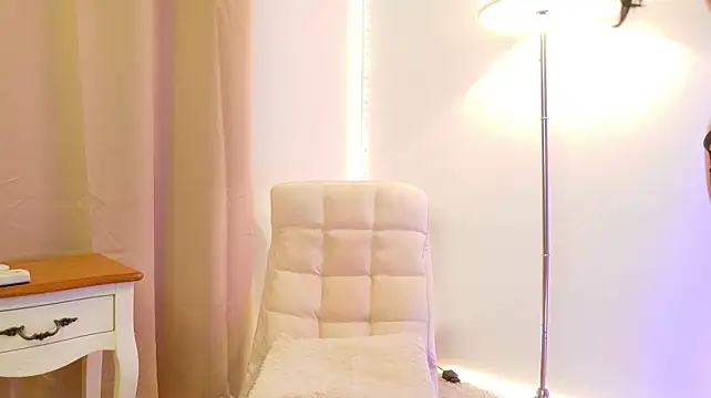 b3cky_'s Live XXX Chat