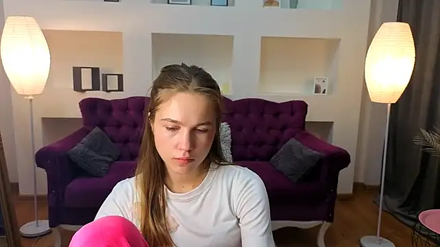 LoveXLexi: онлайн-секс-чат