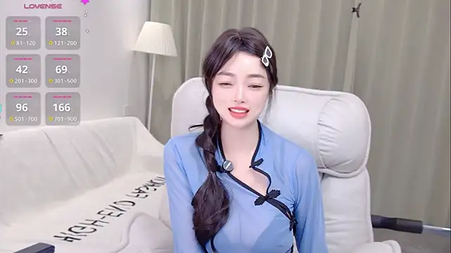 uikyy1 Chat XXX live