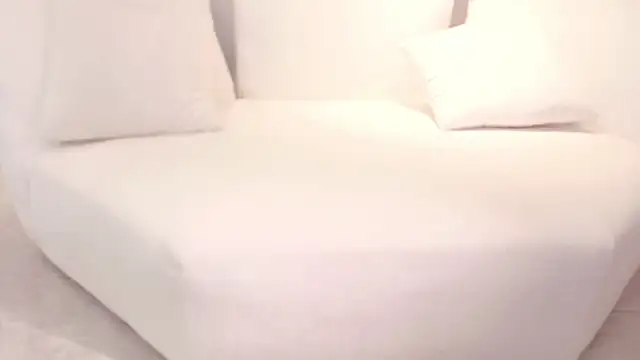 XXX chat uživo modela Tiantian9191