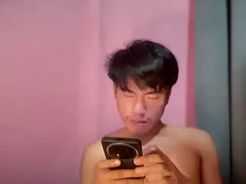 Benevolent_XO_Marc 现场XXX聊天