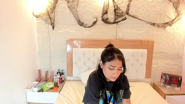 Živý XXX chat NINAMARTINS