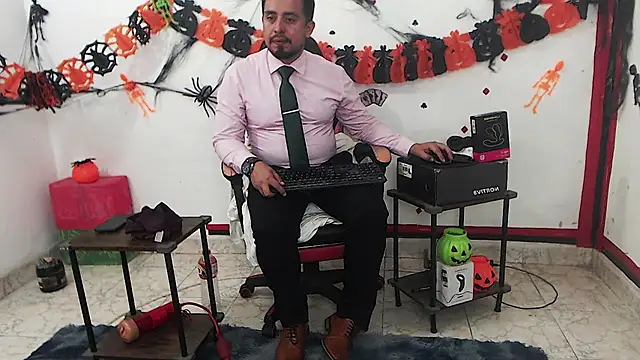 KalethBigDick: онлайн-секс-чат