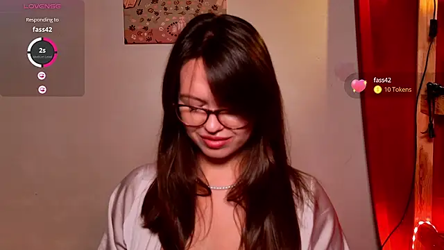 EllaVi's Live XXX Chat