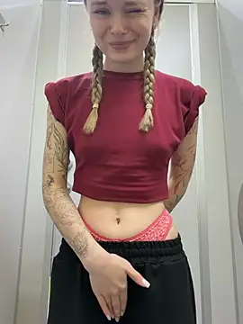 XXX chat uživo modela -MiaKitty