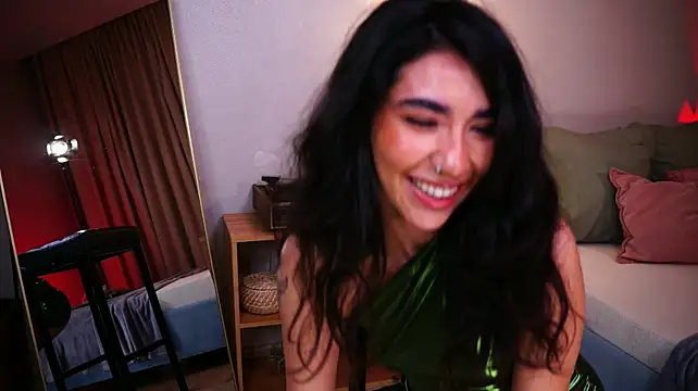 Chat XXX en directo de YokoKoko_