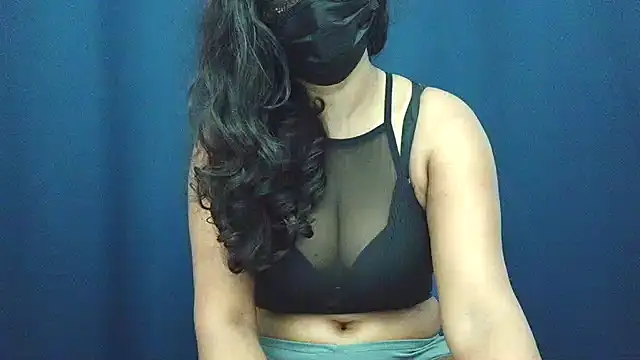 XXX chat uživo modela Angel_sganuu