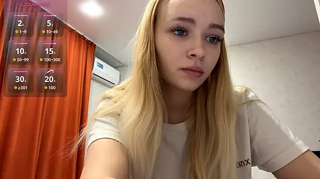 LovelyLisy Live XXX-chat