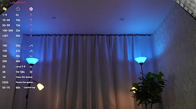 XXX chat uživo modela Good_Barbie