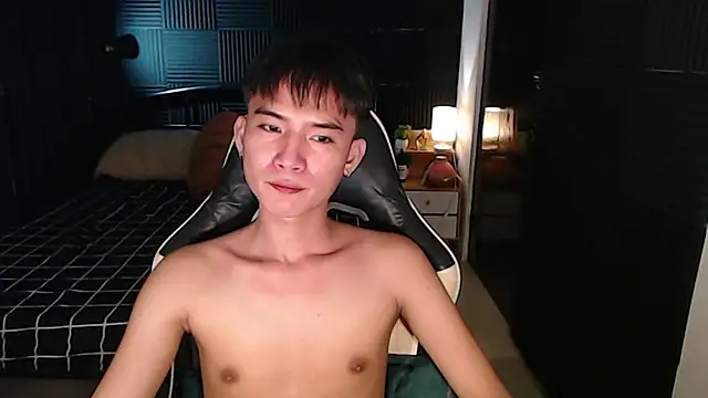 XXX chat uživo modela asian_dai