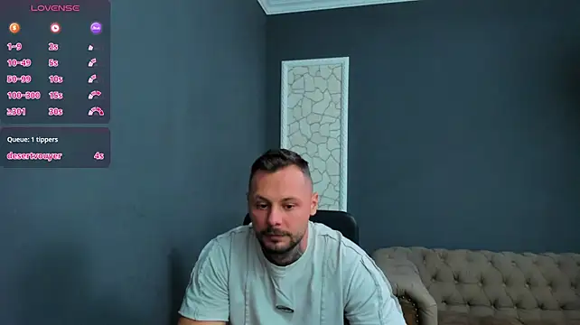 BrianHunts élő XXX-chatje