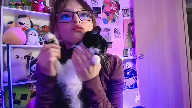 Chat +18 de CelesteAyase ao vivo