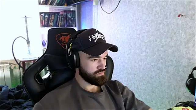 _Serious_Man Live XXX Chat